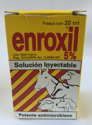 Tratamiento inyectable para tratamiento antimicrobiano feather fex